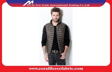 O peso leve de Packable do Dianteiro-Fecho de correr estofou a veste do soprador dos homens para baixo com colar ereto