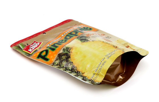 Coloridos recicl levantam-se sacos, sacos do empacotamento de alimento da folha de alumínio