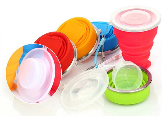 Curso Eco de acampamento - copo dobrável amigável do silicone com abertura de aço inoxidável