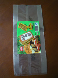 Empacotamento dos sacos do alimento do celofane